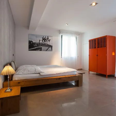 Altes Rathaus 4* 吕德斯海姆