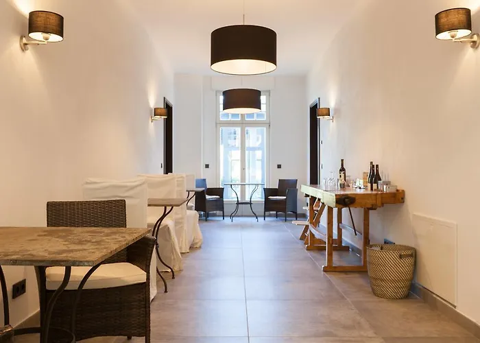 Altes Rathaus روديسهايم ام رين