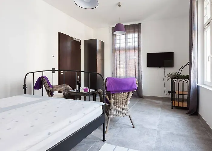 فندق مبيت وإفطار Altes Rathaus روديسهايم ام رين