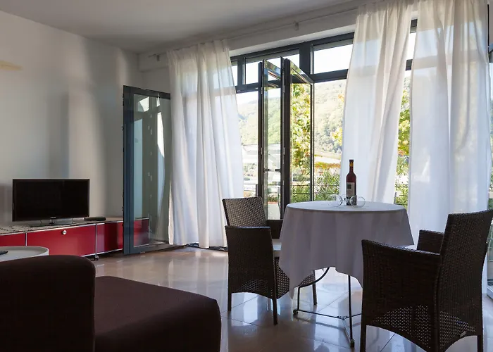 Altes Rathaus روديسهايم ام رين