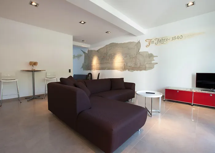 Altes Rathaus فندق مبيت وإفطار 4*